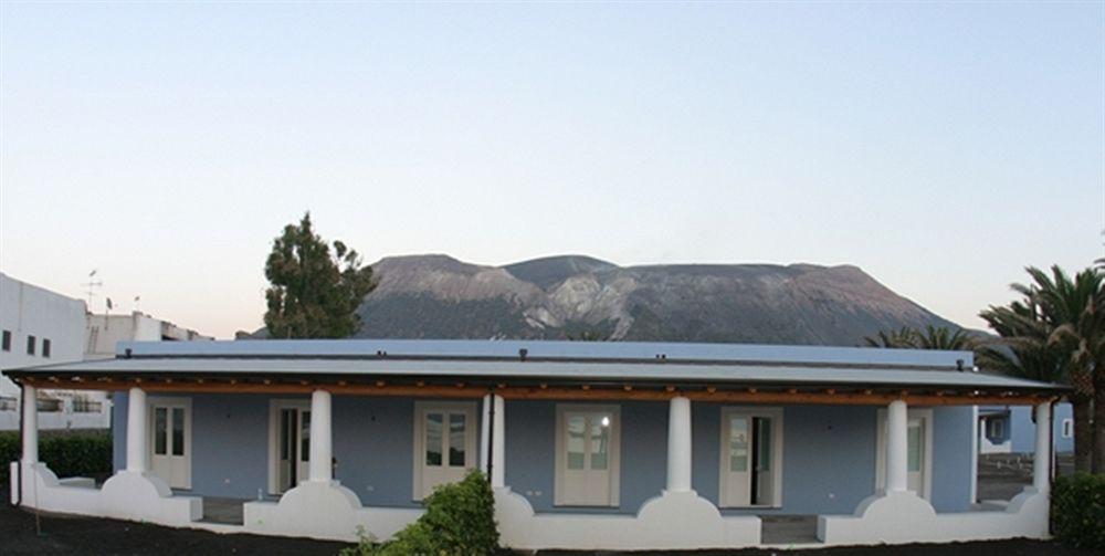 Residence I Pagghiari Bungalow วุลกาโน ภายนอก รูปภาพ